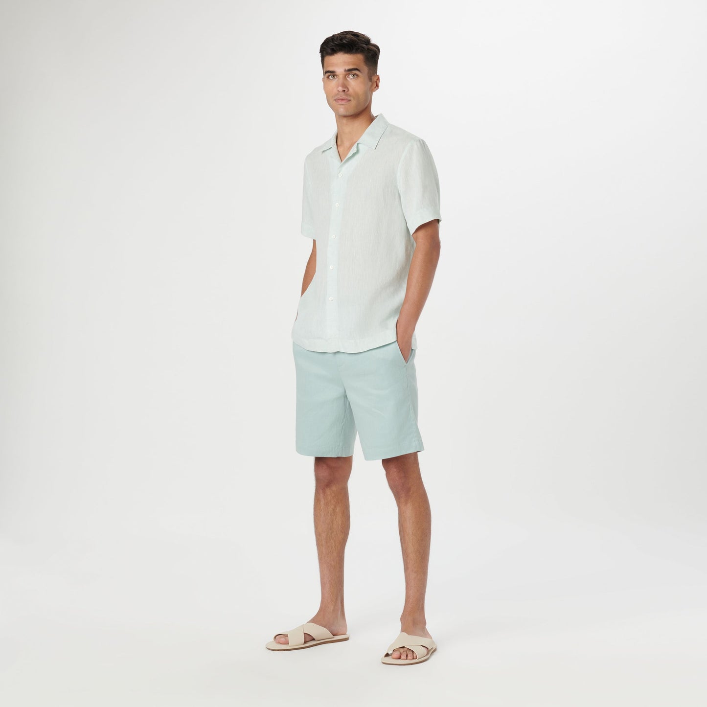 Bugatchi Jackson Solid Linen Camp Shirt Seafoam