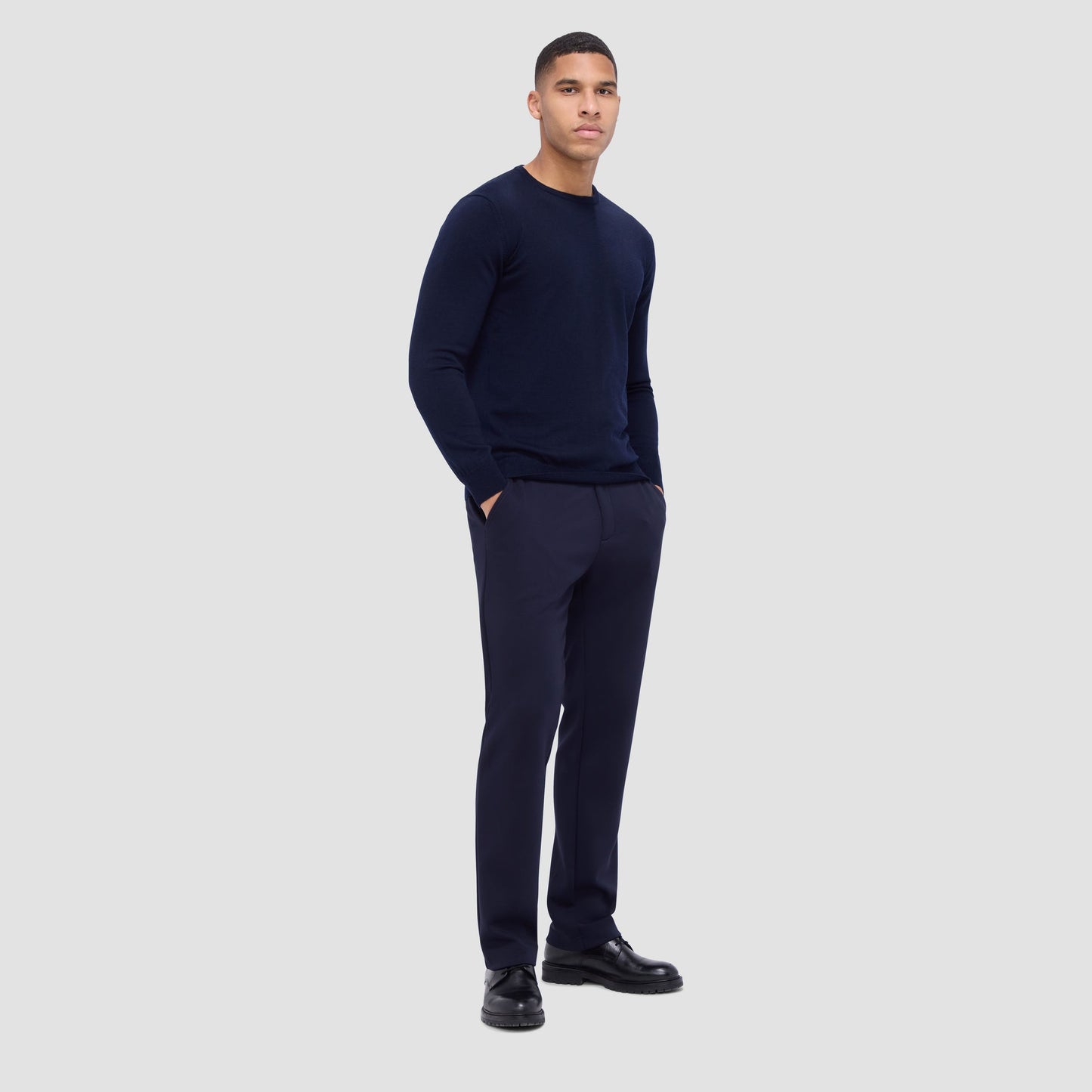 Bugatchi Scott Crew Neck Super Merino™ Sweater Midnight